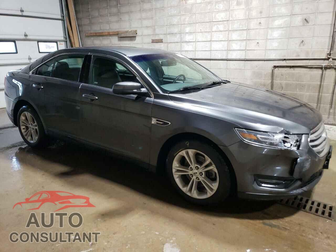FORD TAURUS 2017 - 1FAHP2H84HG139089