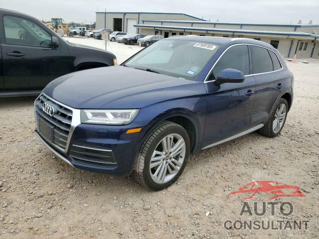 AUDI Q5 2018 - WA1BNAFY9J2004559