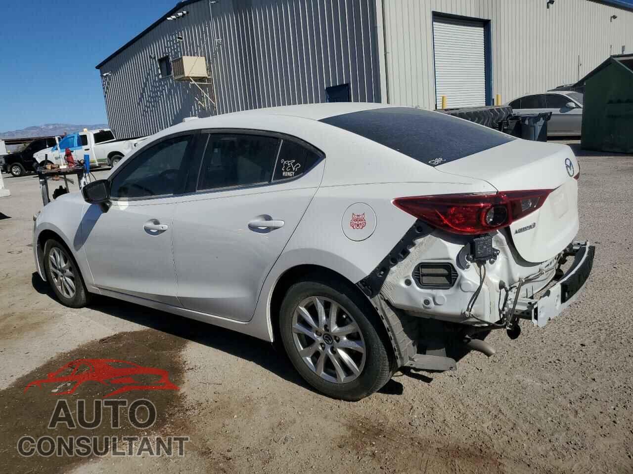 MAZDA 3 2018 - 3MZBN1U77JM161111