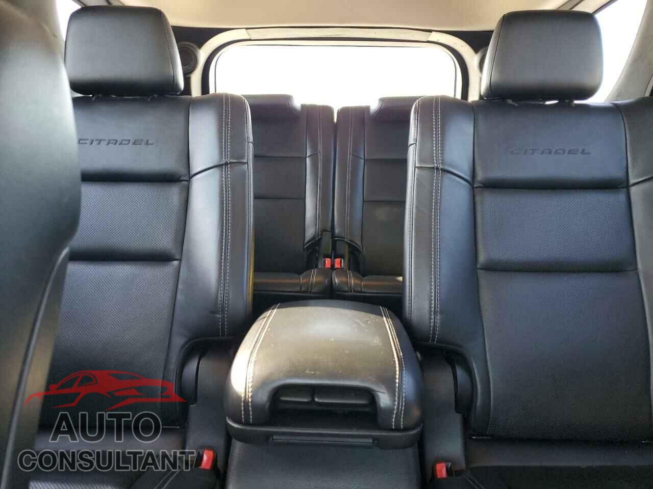 DODGE DURANGO 2013 - 1C4SDJET9DC681009