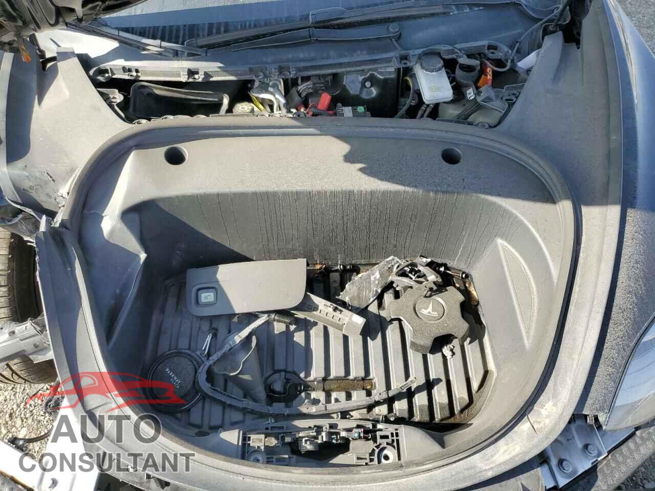 TESLA MODEL 3 2023 - 5YJ3E1EA6PF503789