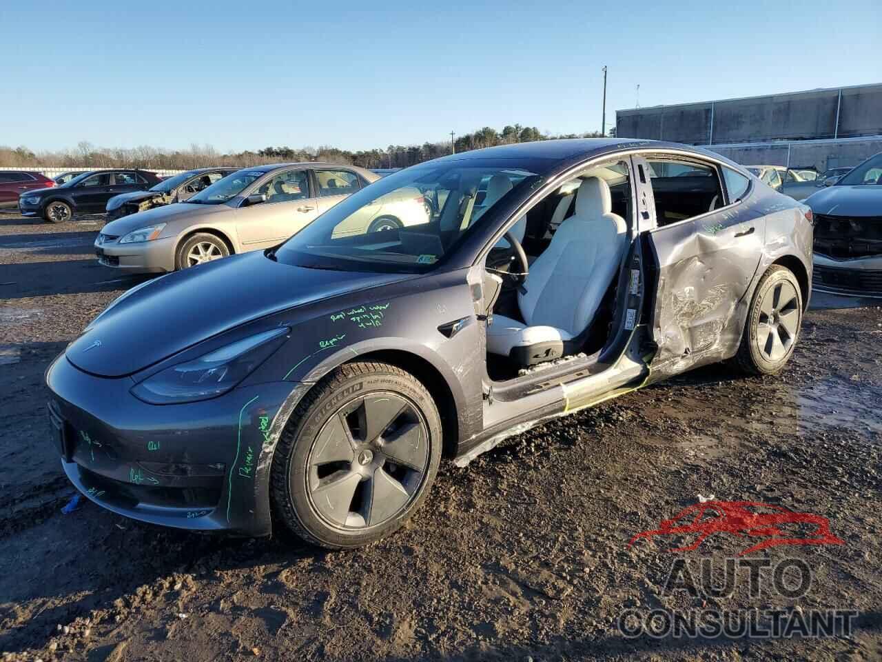 TESLA MODEL 3 2022 - 5YJ3E1EB9NF154827