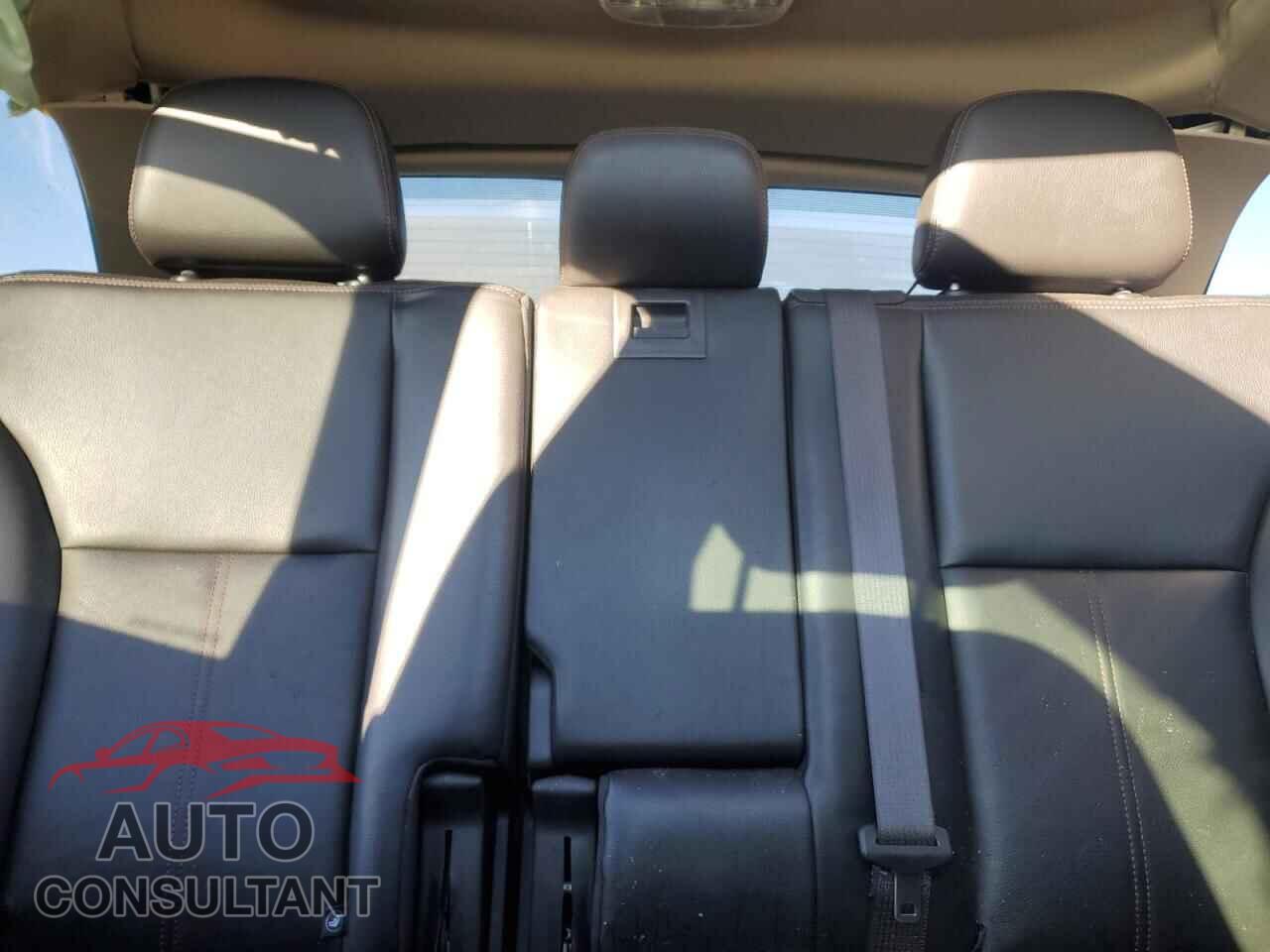 FORD EDGE 2013 - 2FMDK4JC8DBA89988