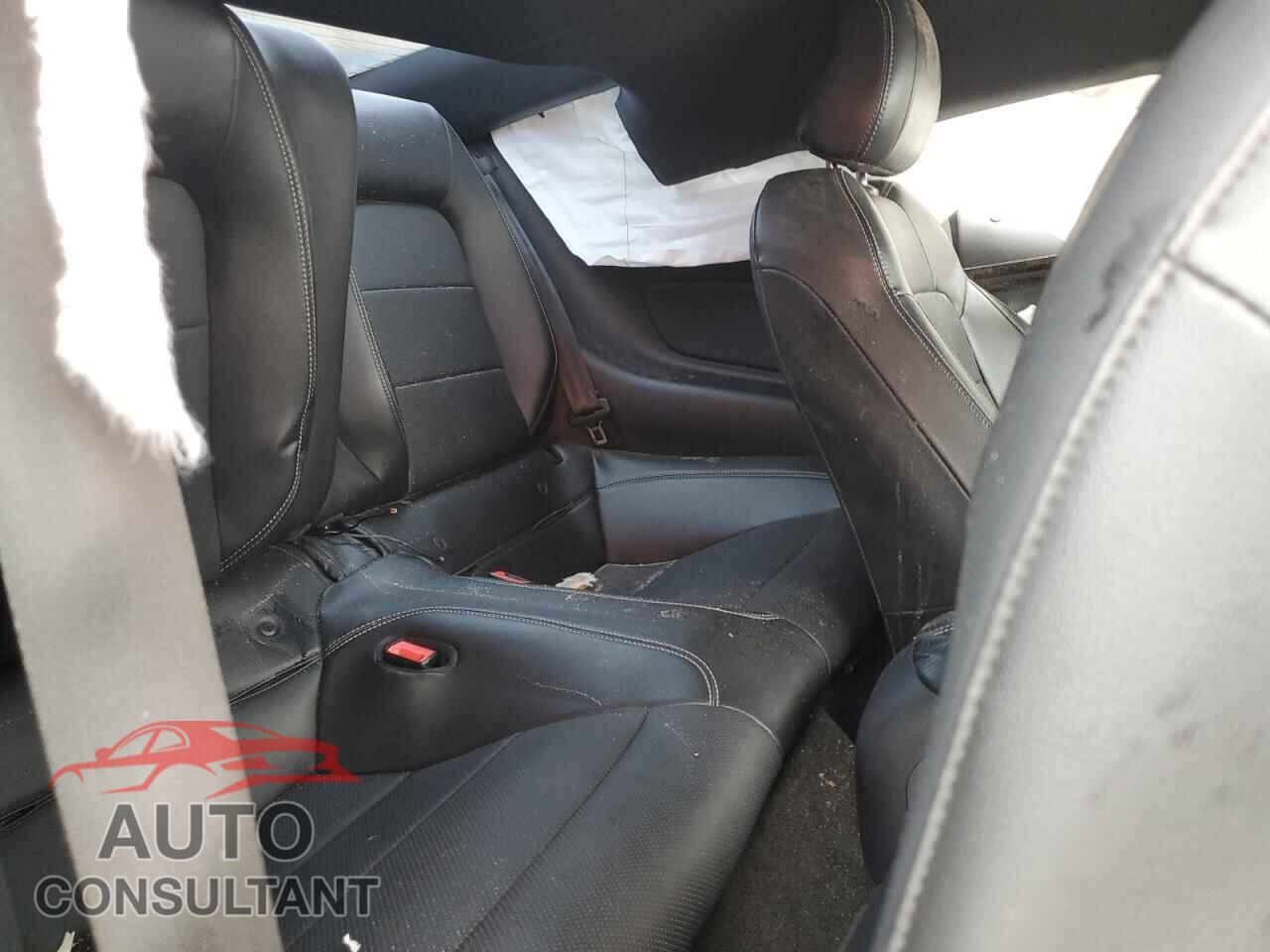FORD MUSTANG 2018 - 1FA6P8CF0J5116779