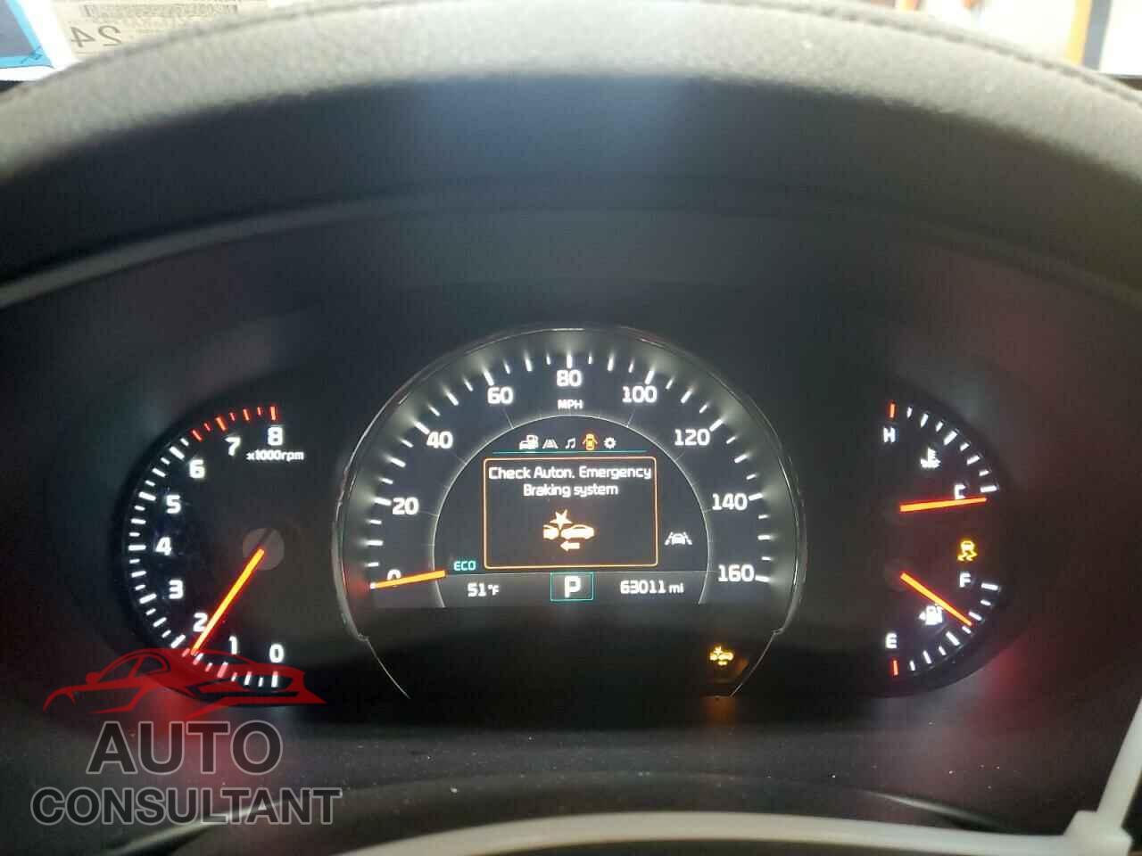 KIA SORENTO 2018 - 5XYPHDA14JG353620
