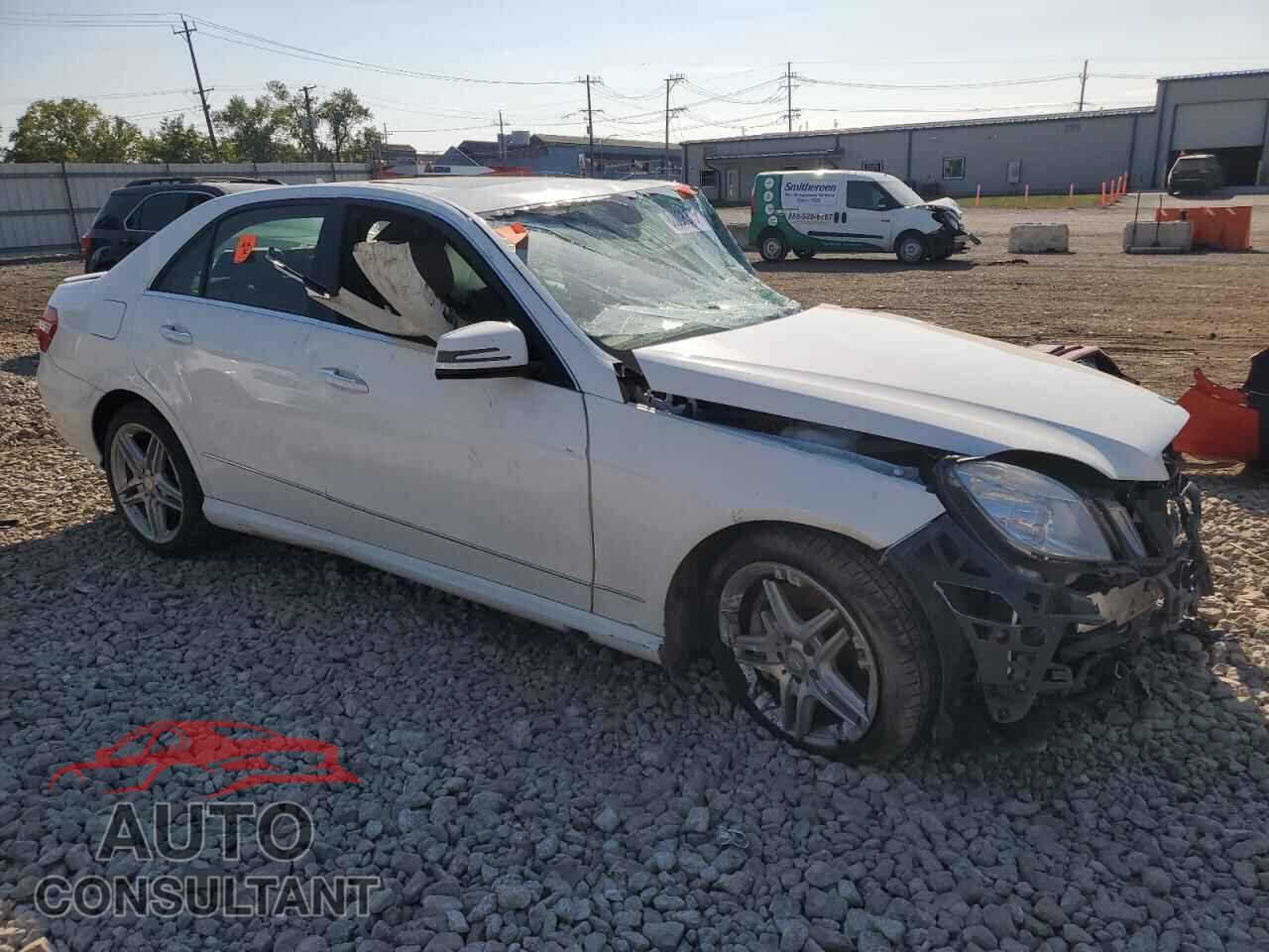 MERCEDES-BENZ E-CLASS 2013 - WDDHF9BB8DA669143