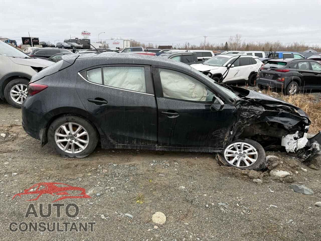 MAZDA 3 2017 - JM1BN1L73H1142258