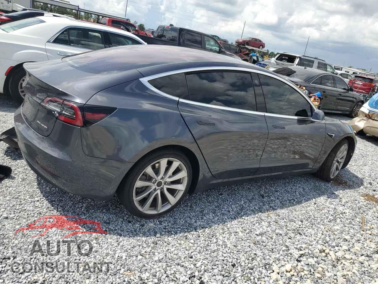 TESLA MODEL 3 2018 - 5YJ3E1EB3JF132476