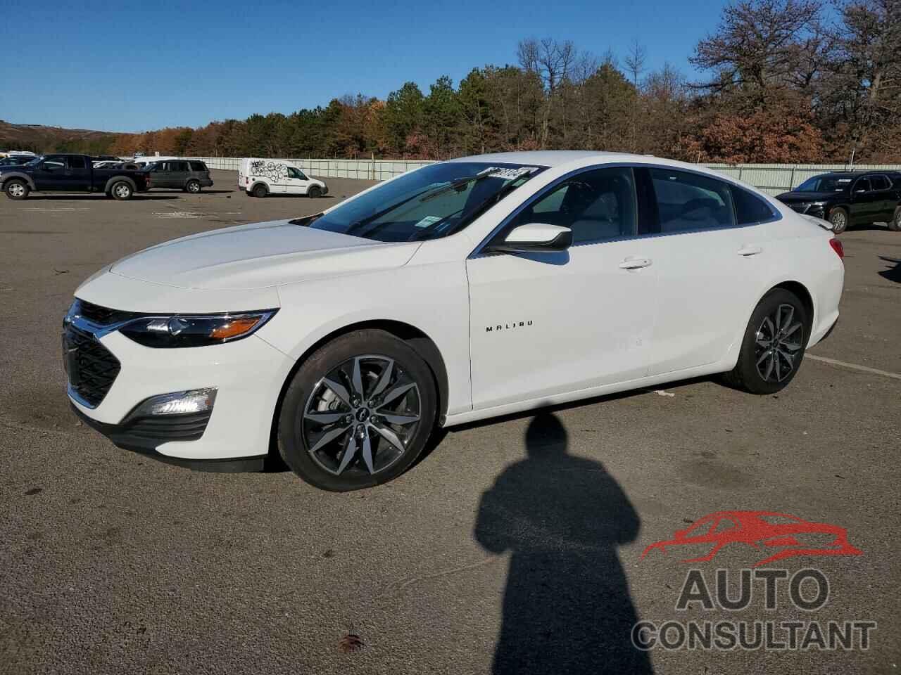 CHEVROLET MALIBU 2024 - 1G1ZG5ST0RF157702