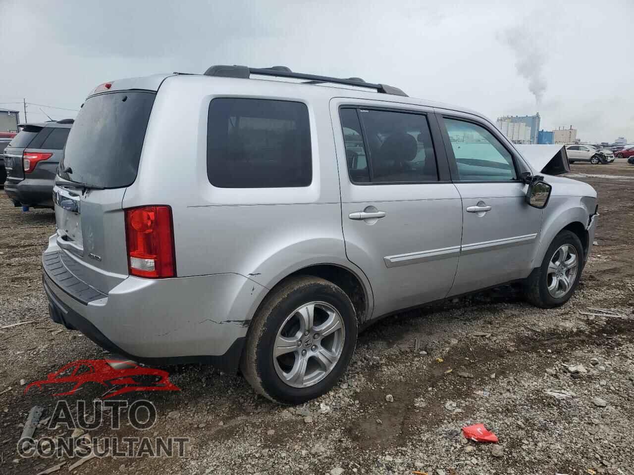 HONDA PILOT 2013 - 5FNYF4H55DB072635