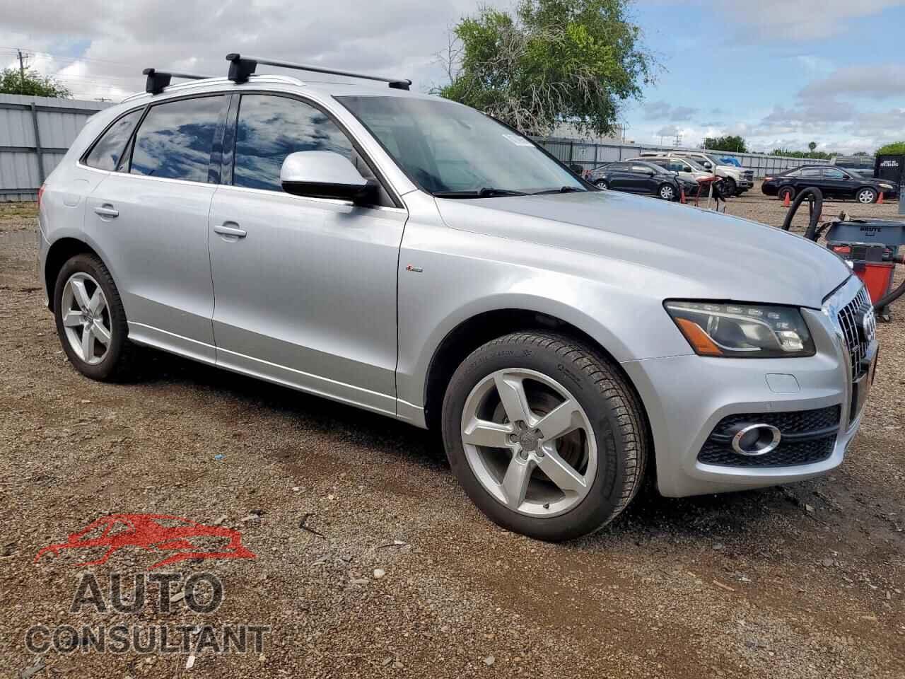 AUDI Q5 2012 - WA1DKAFP2CA098592