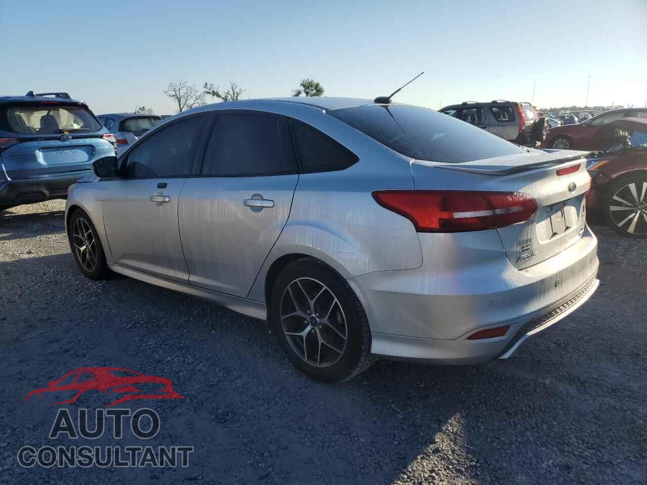 FORD FOCUS 2016 - 1FADP3F26GL242135