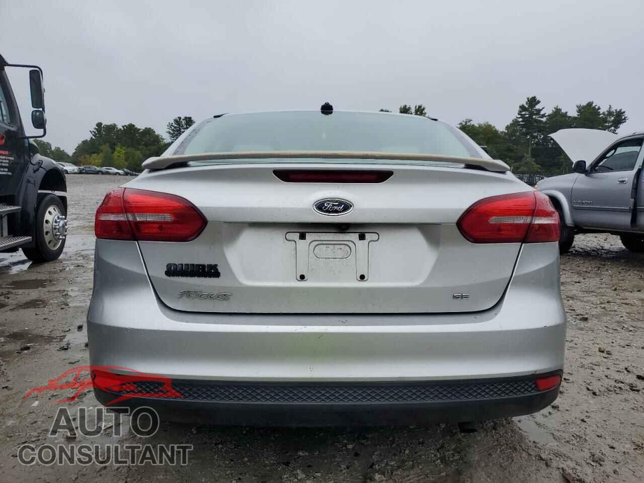 FORD FOCUS 2017 - 1FADP3F28HL301218