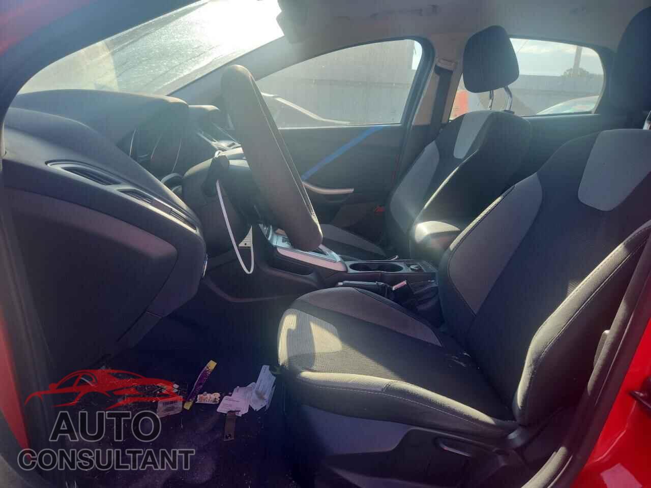 FORD FOCUS 2012 - 1FAHP3F25CL342271