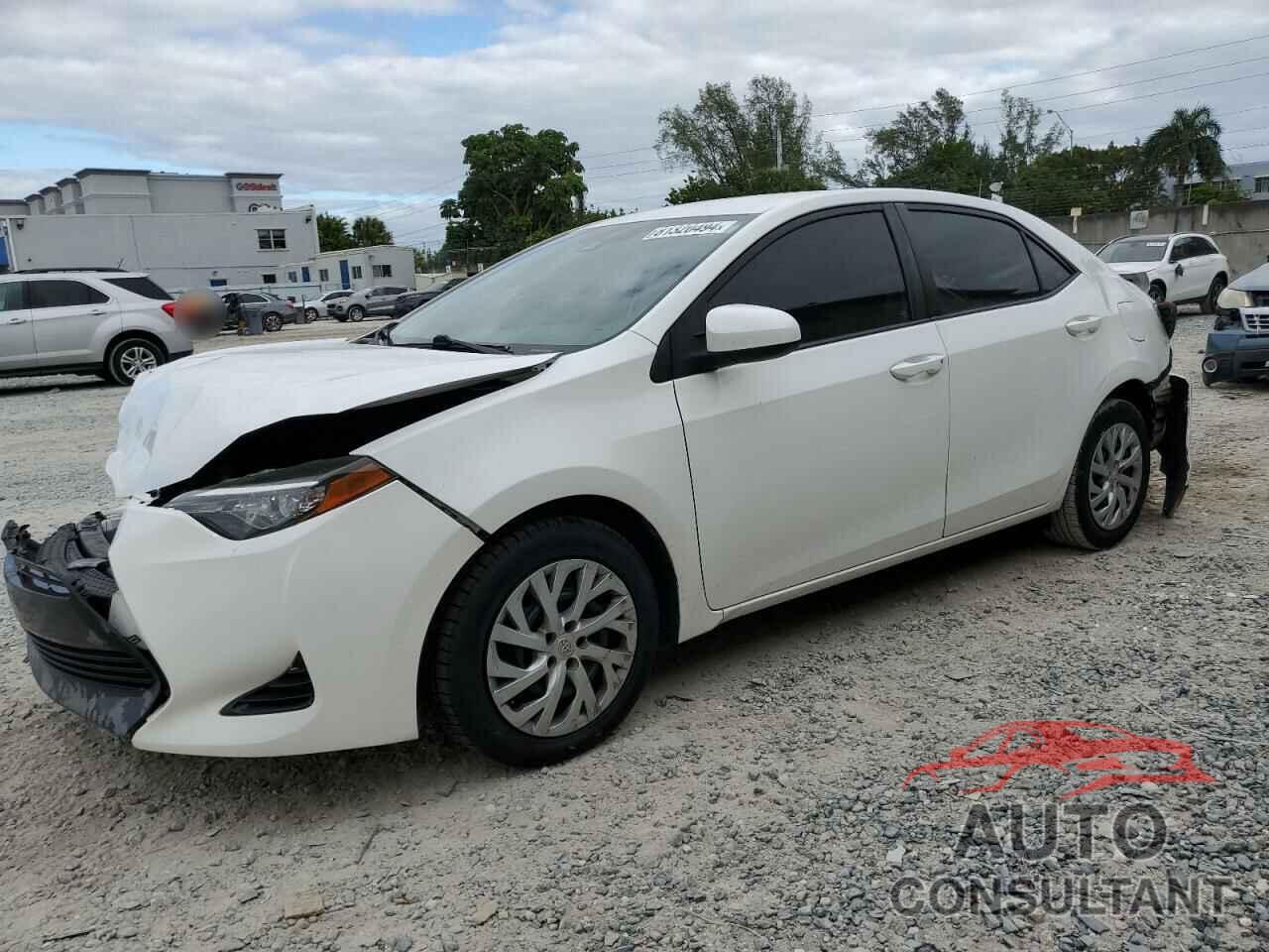 TOYOTA COROLLA 2017 - 5YFBURHE2HP621436