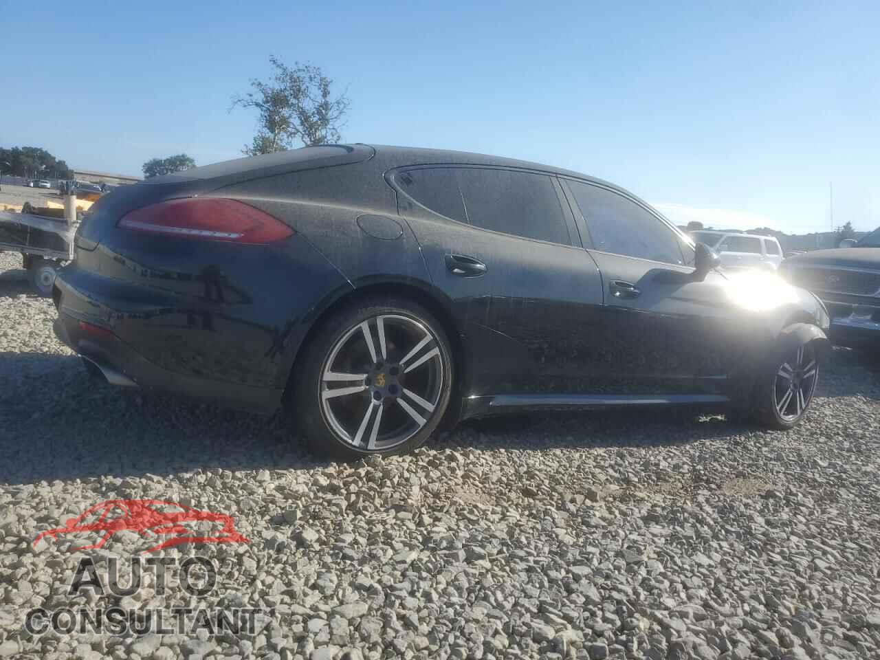 PORSCHE PANAMERA 2015 - WP0AA2A70FL007384