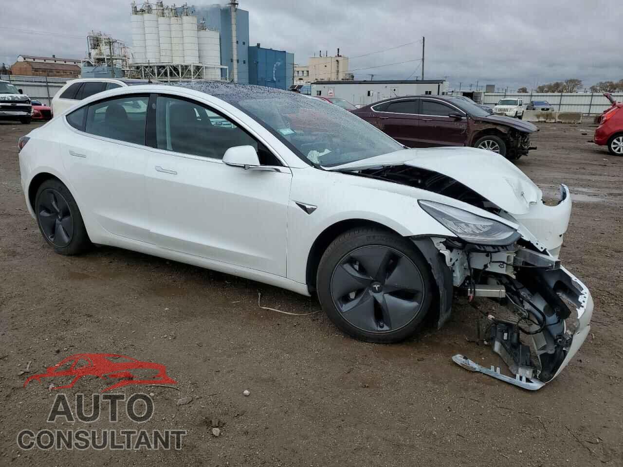 TESLA MODEL 3 2019 - 5YJ3E1EB2KF510692