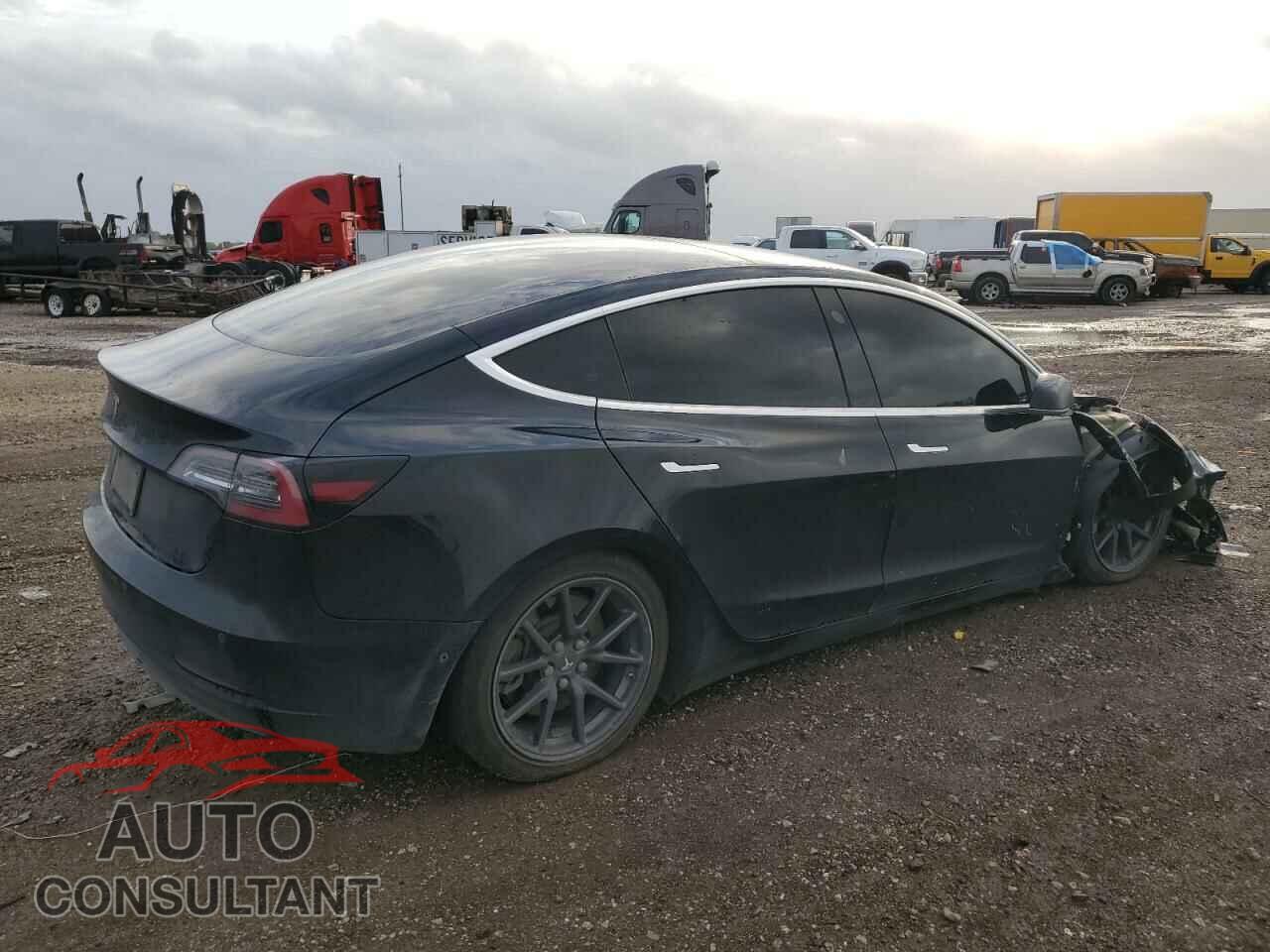 TESLA MODEL 3 2019 - 5YJ3E1EA1KF395283