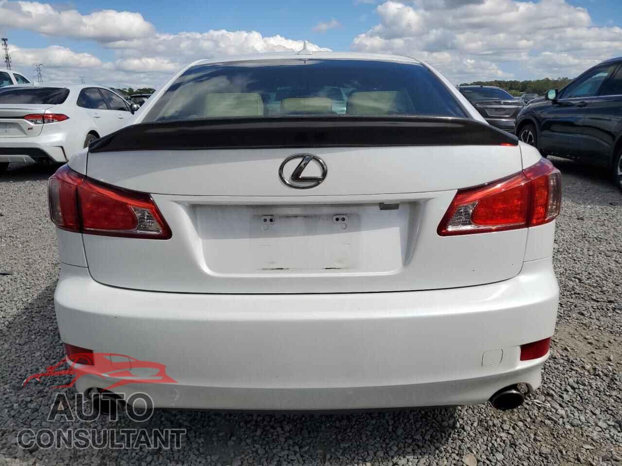 LEXUS IS 2013 - JTHBF5C26D5191996