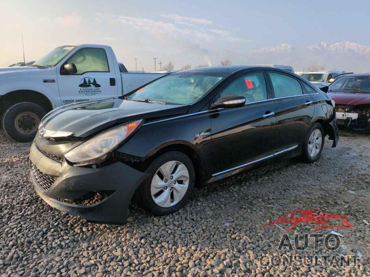 HYUNDAI SONATA 2013 - KMHEC4A47DA096646