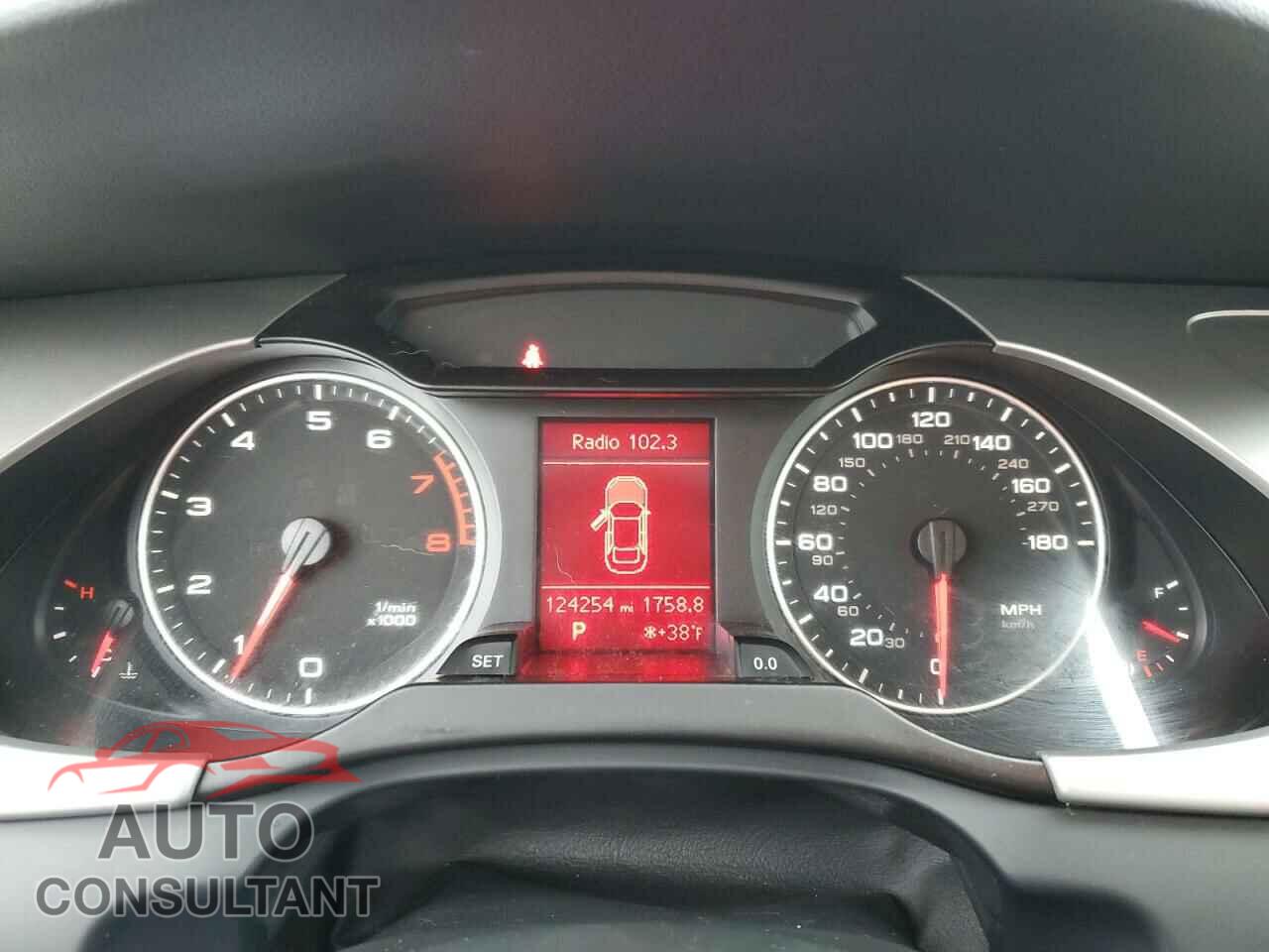 AUDI A4 2012 - WAUAFAFL9CN016874