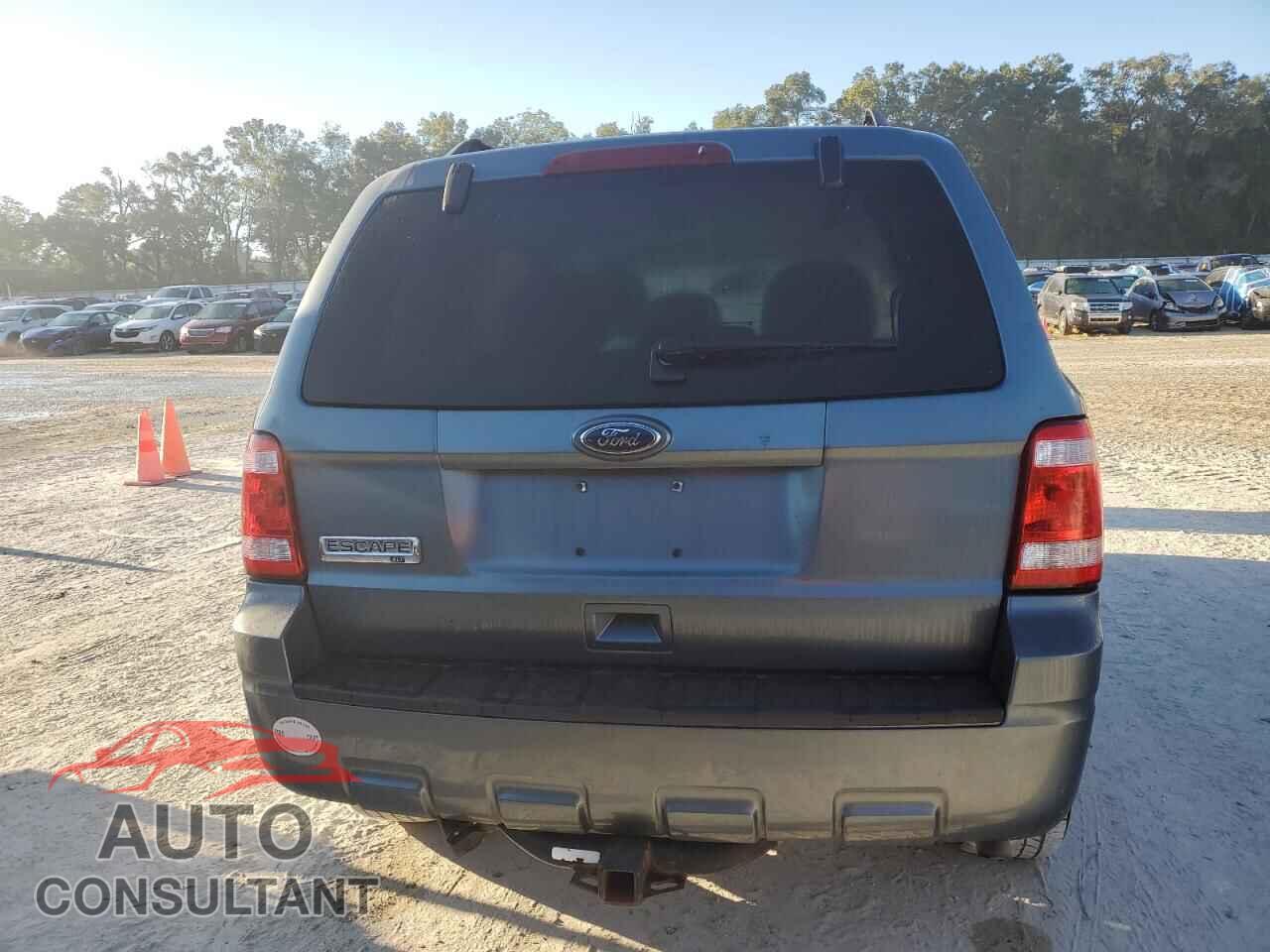 FORD ESCAPE 2010 - 1FMCU0D74AKD37636