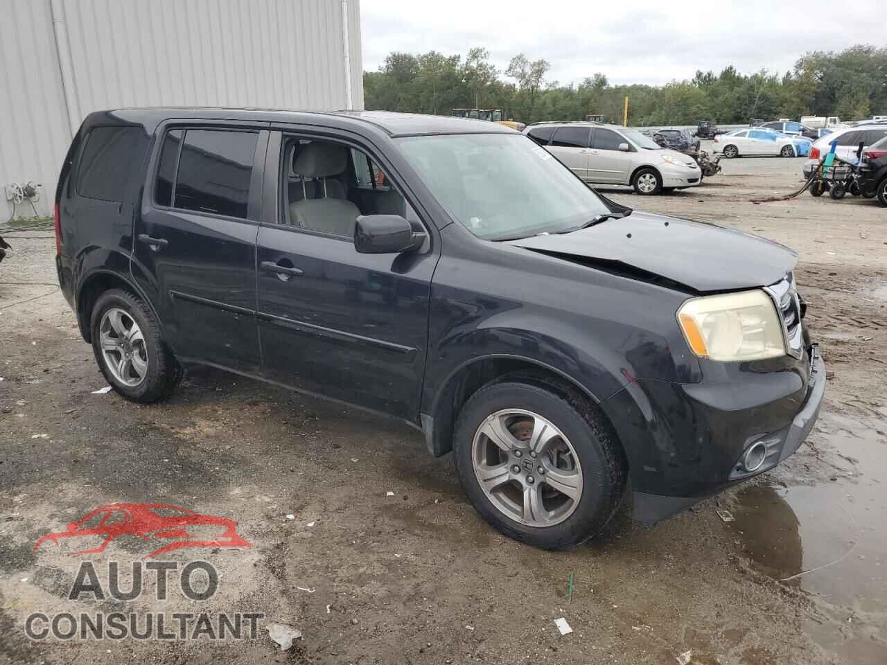 HONDA PILOT 2015 - 5FNYF3H3XFB012989