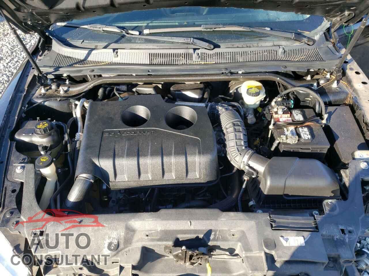 FORD TAURUS 2013 - 1FAHP2D92DG235716