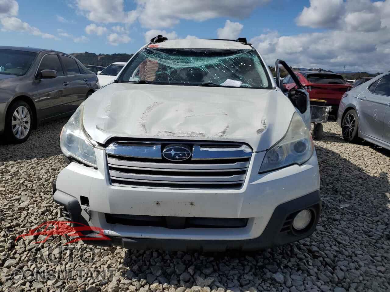 SUBARU OUTBACK 2013 - 4S4BRBCC9D3257853