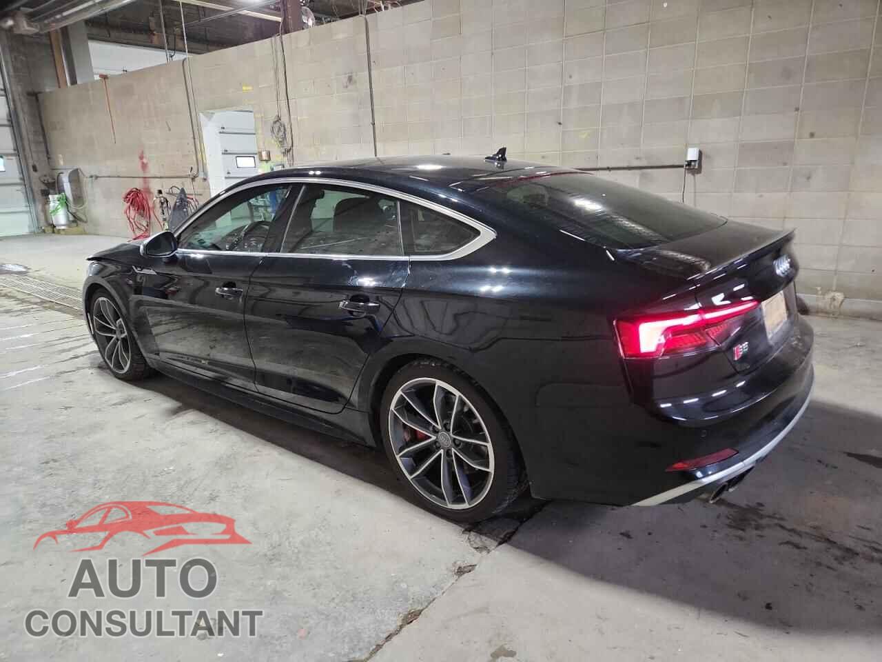 AUDI S5/RS5 2018 - WAUC4CF50JA034390