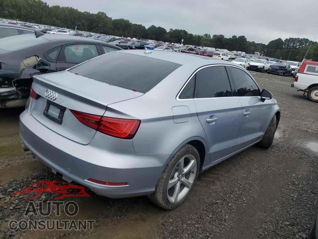 AUDI A3 2015 - WAUACGFF6F1025839