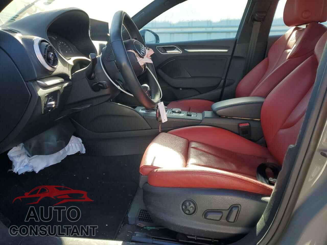 AUDI A3 2020 - WAUCUGFF4LA095941