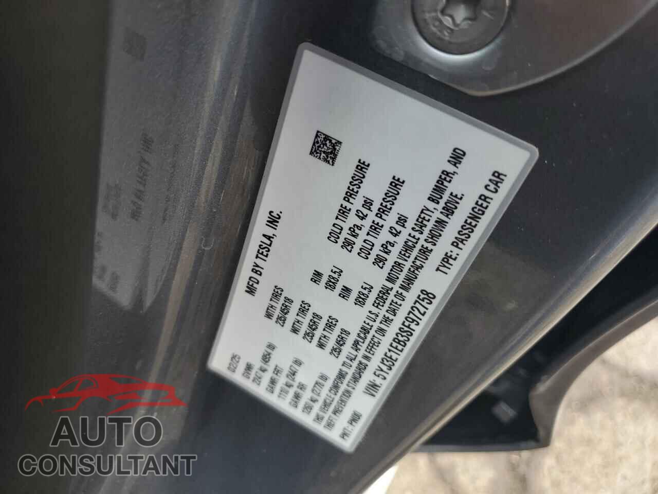 TESLA MODEL 3 2025 - 5YJ3E1EB3SF972758