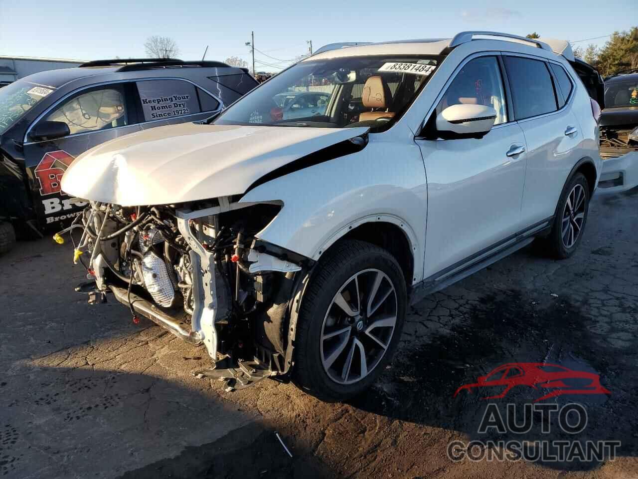 NISSAN ROGUE 2018 - JN8AT2MV6JW323226