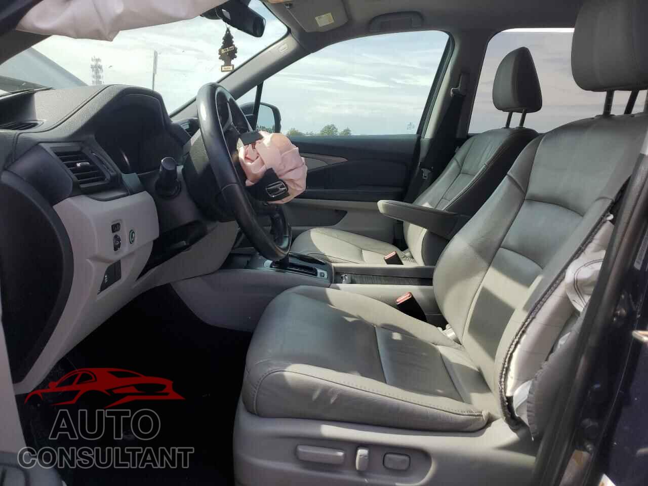 HONDA PILOT 2020 - 5FNYF6H51LB015942