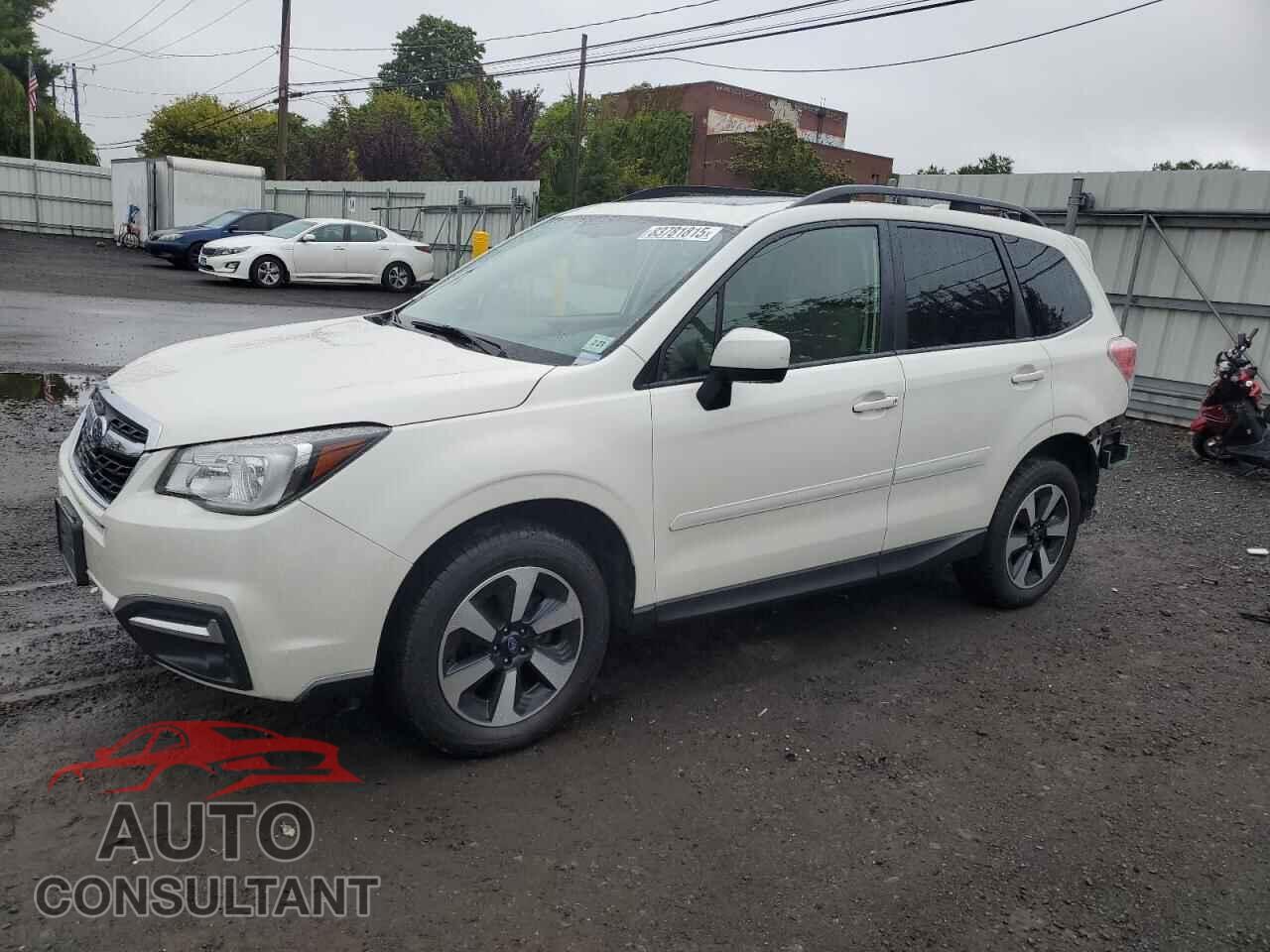 SUBARU FORESTER 2018 - JF2SJAEC7JH516178