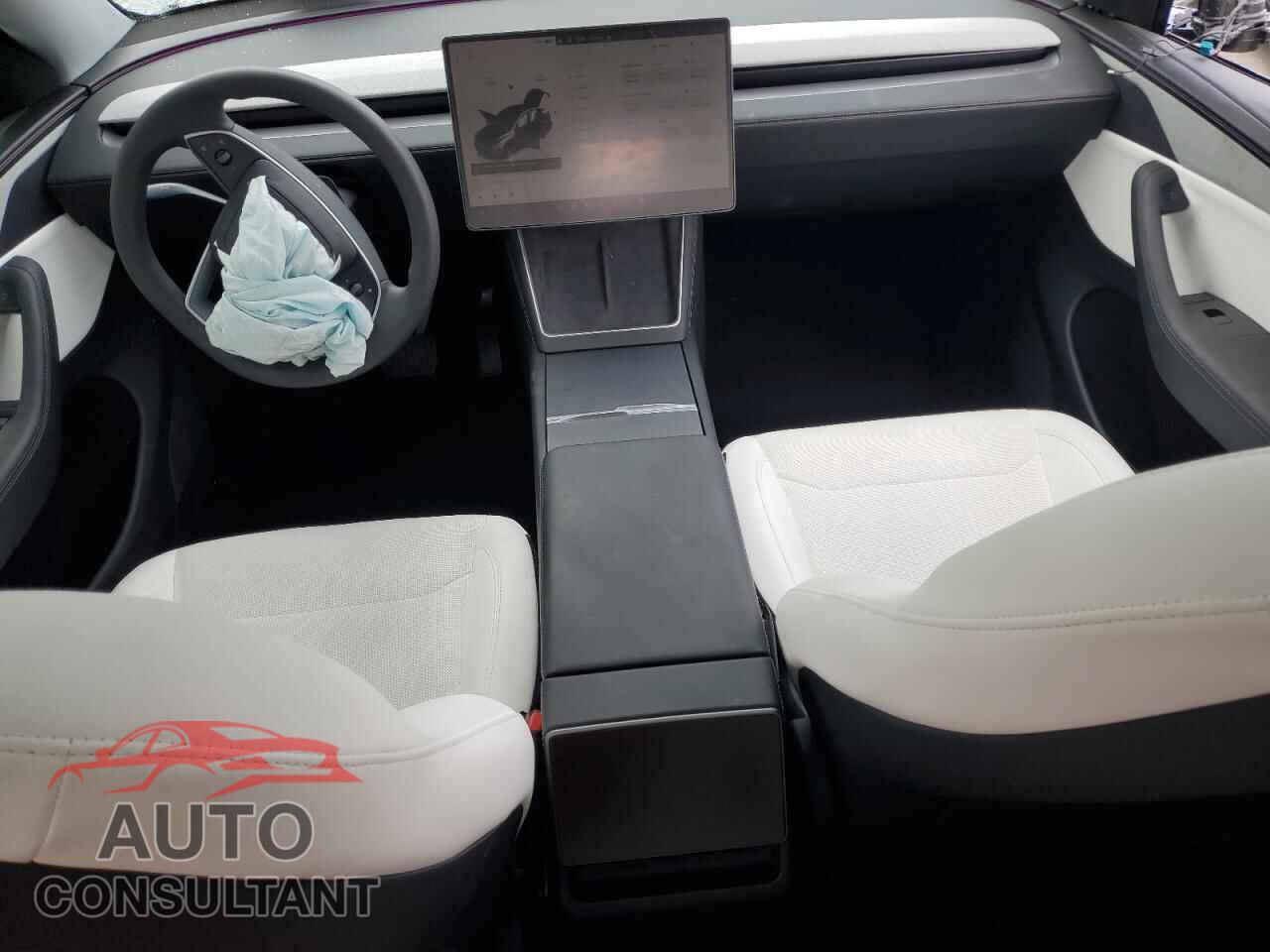 TESLA MODEL Y 2026 - 7SAYGDEE5TF328842
