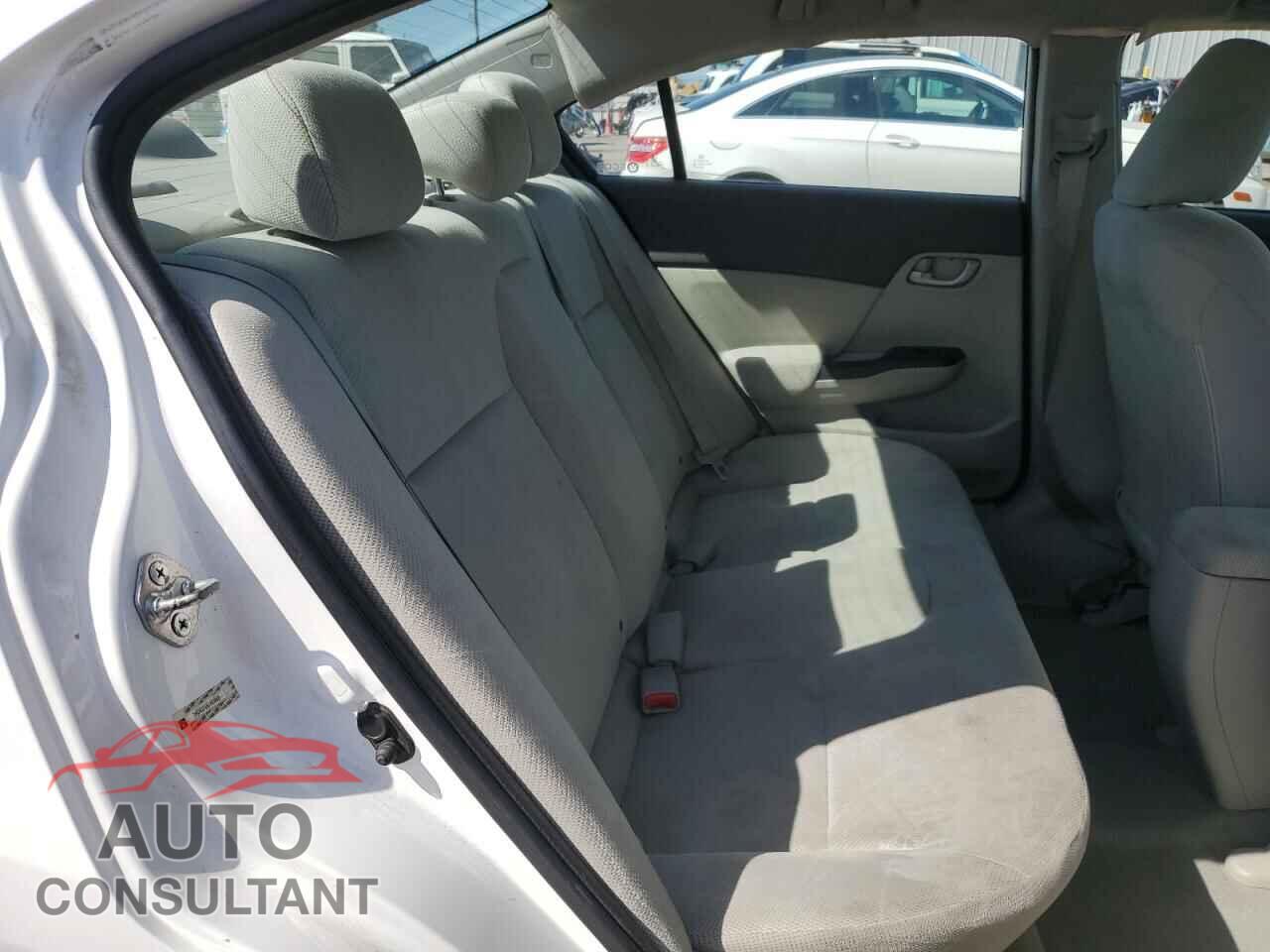 HONDA CIVIC 2012 - 2HGFB2F58CH609681