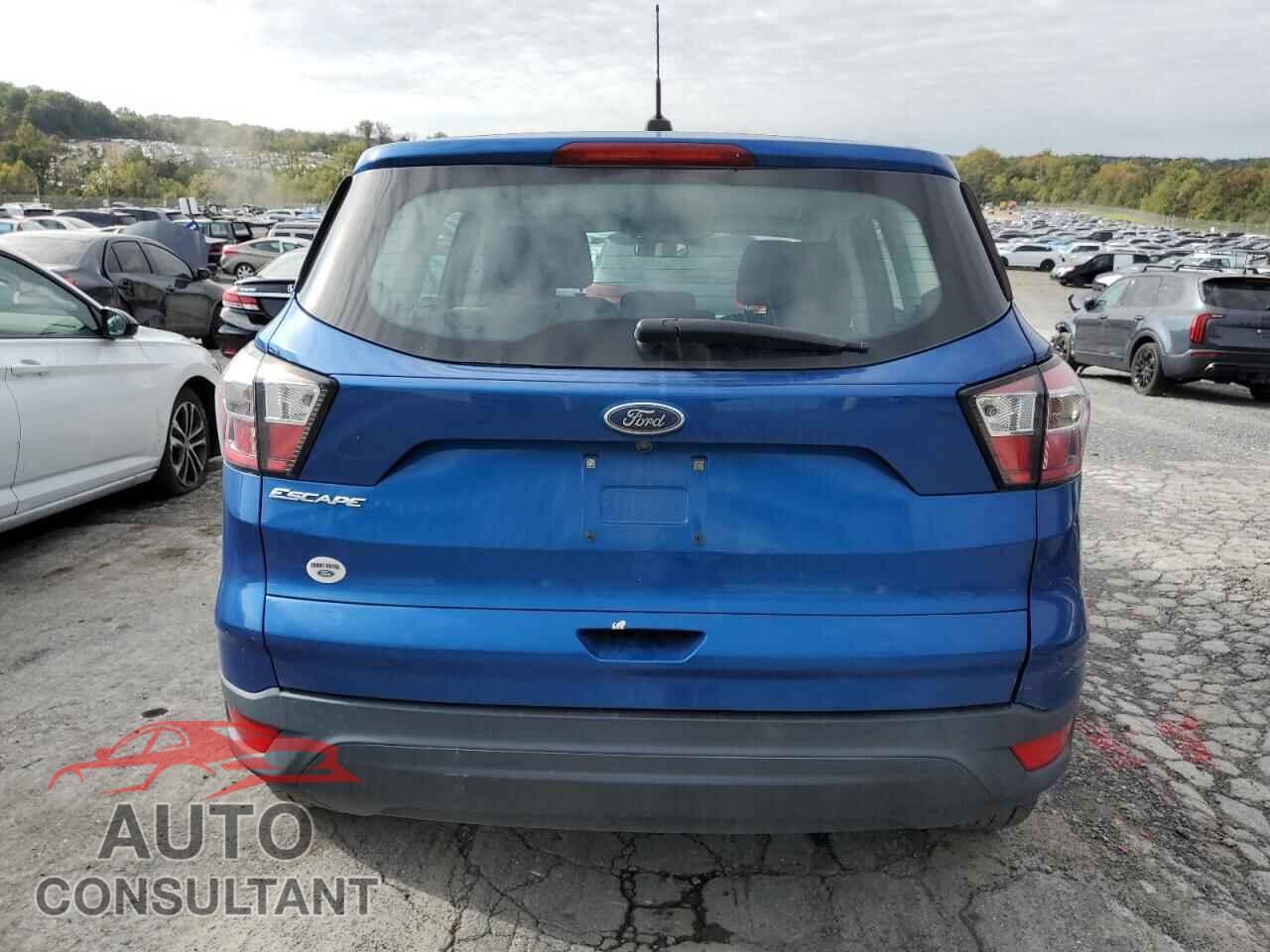 FORD ESCAPE 2017 - 1FMCU0F79HUE21088