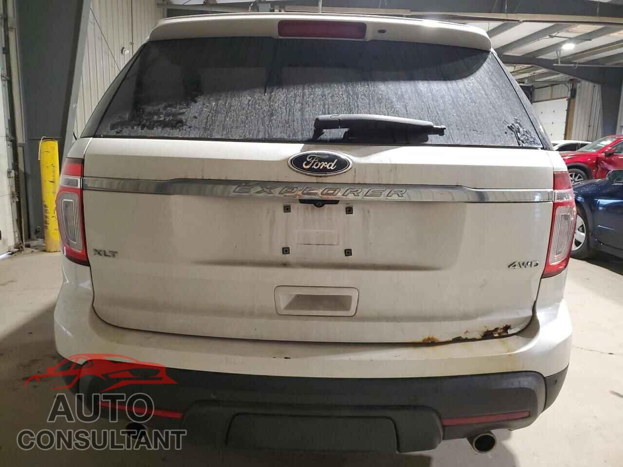 FORD EXPLORER 2011 - 1FMHK8D82BGA03208