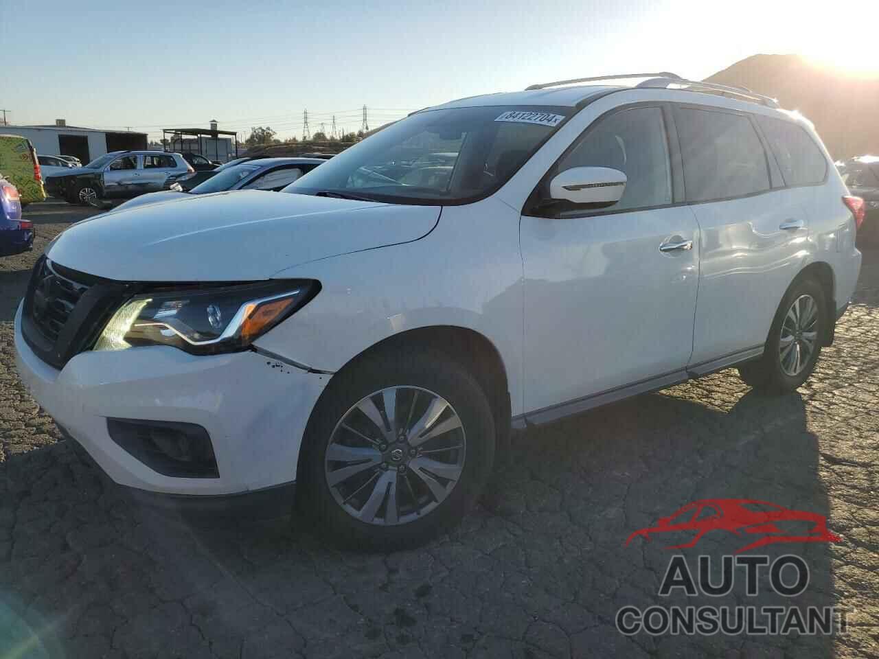 NISSAN PATHFINDER 2017 - 5N1DR2MN8HC612378