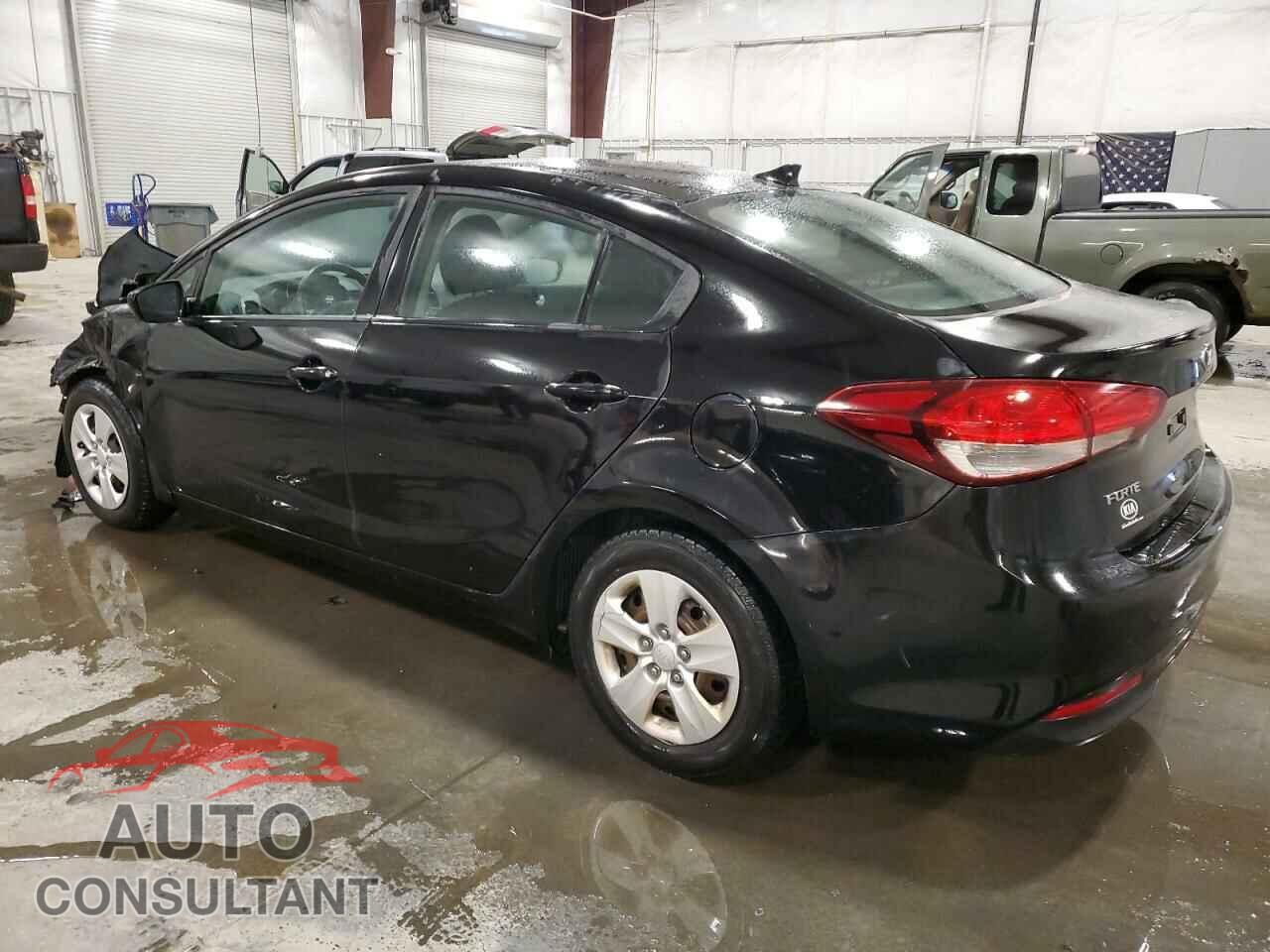 KIA FORTE 2017 - 3KPFK4A79HE036313