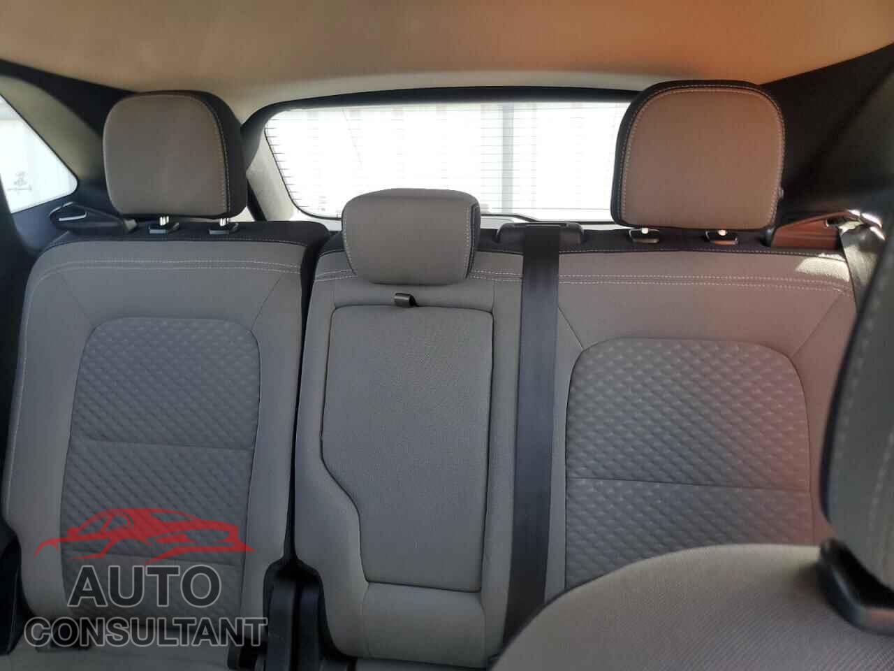 FORD ESCAPE 2020 - 1FMCU9G61LUA20007