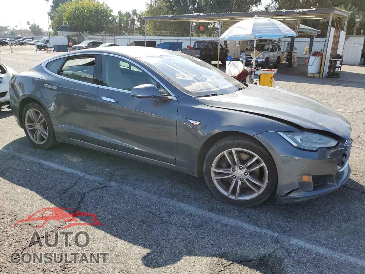 TESLA MODEL S 2013 - 5YJSA1AGXDFP11364