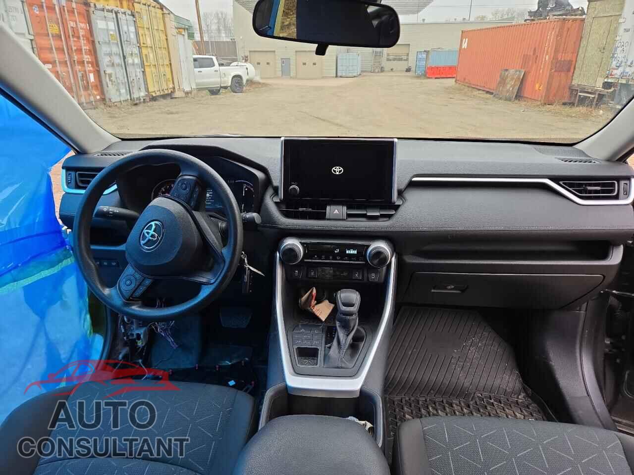 TOYOTA RAV4 2023 - 2T3B1RFVXPC356069