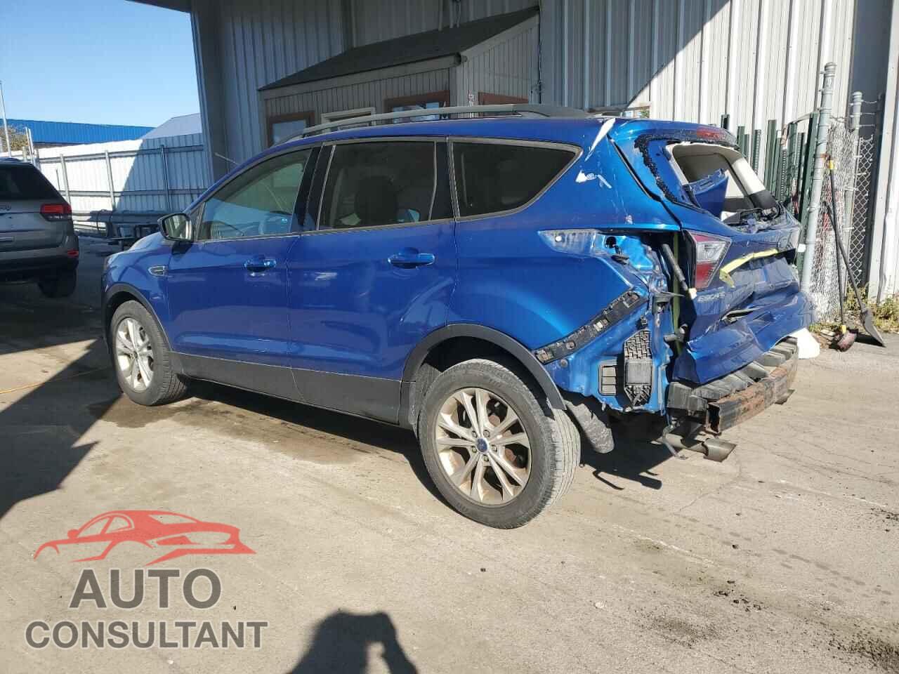 FORD ESCAPE 2017 - 1FMCU0GD8HUB59228