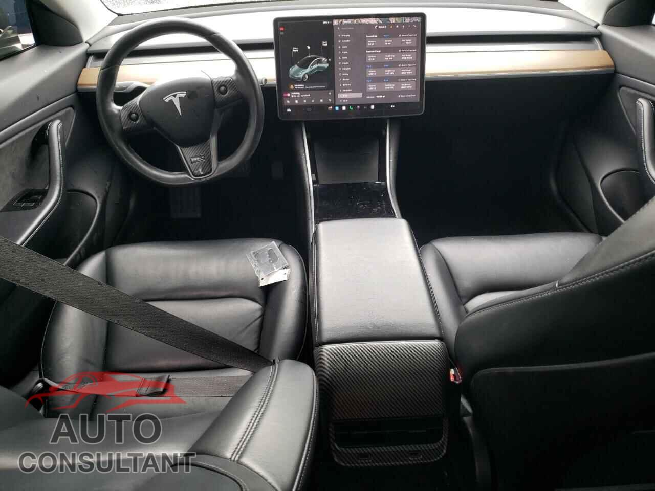TESLA MODEL 3 2019 - 5YJ3E1EB6KF388001