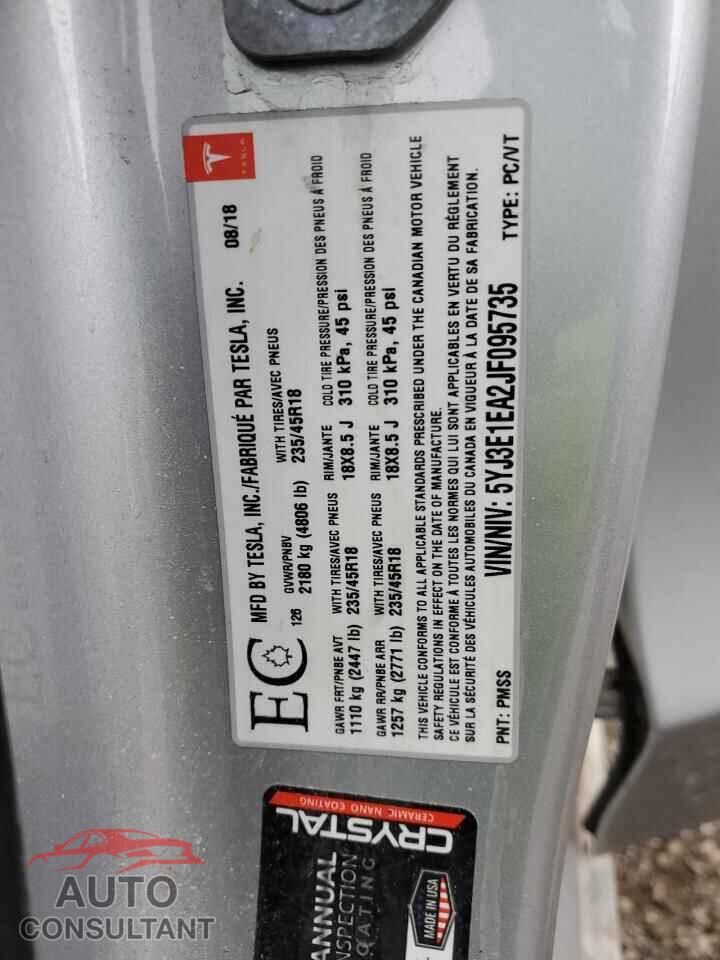 TESLA MODEL 3 2018 - 5YJ3E1EA2JF095735