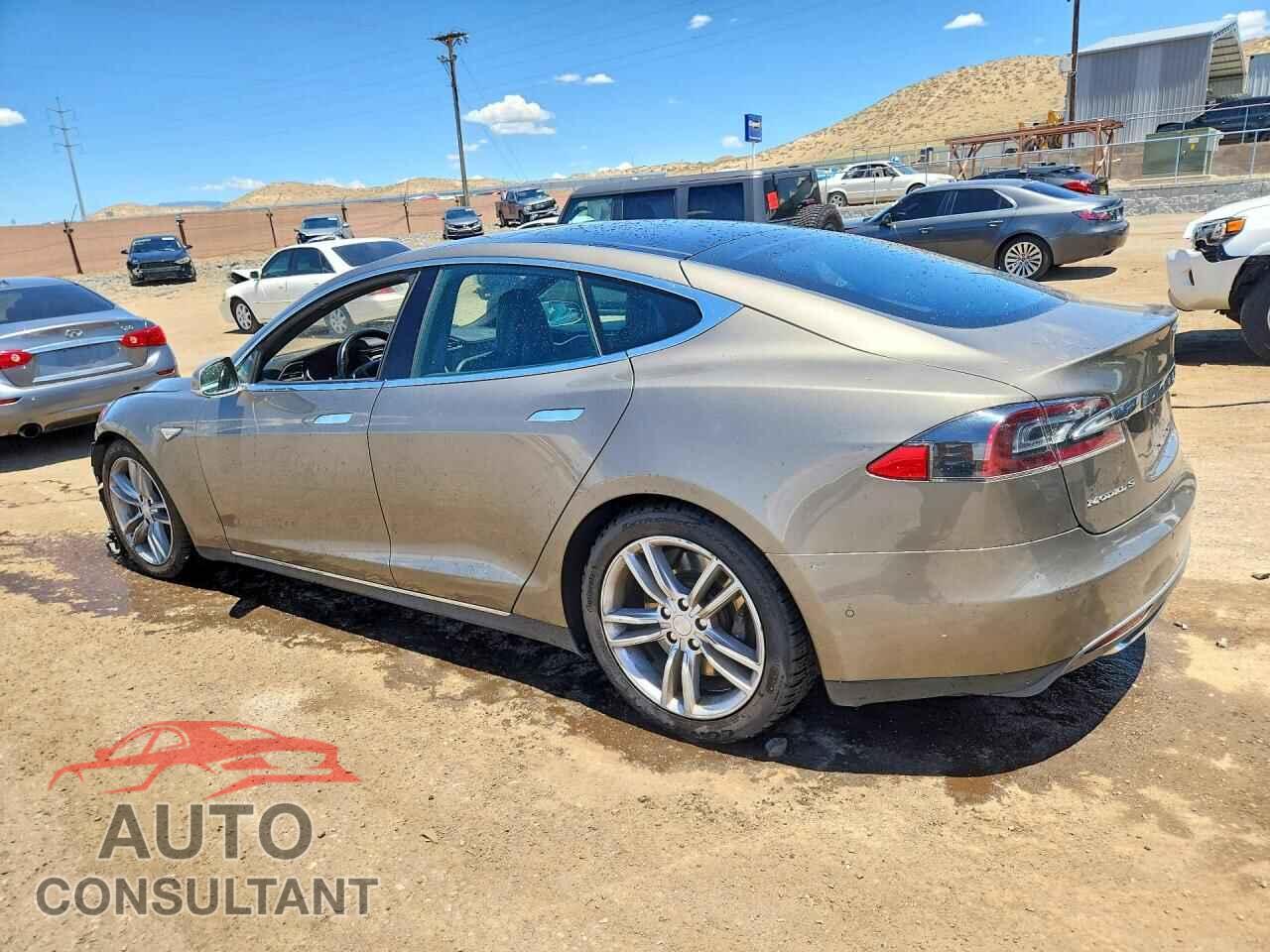 TESLA MODEL S 2015 - 5YJSA1S28FF091930