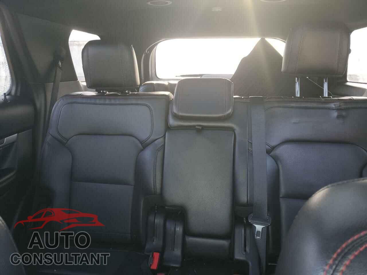 FORD EXPLORER 2017 - 1FM5K8GT7HGA55896